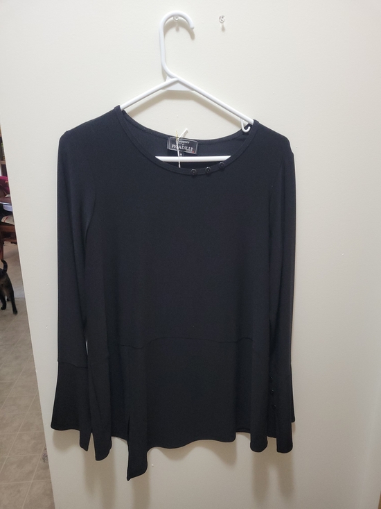 Picadilly Fashion Tops - Picadilly Fashion Black Long-Sleeve Rounded Neck Top with Button Detail